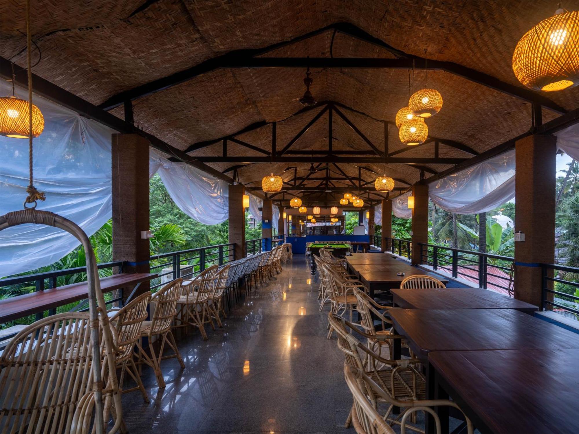 Madpackers Goa Anjuna - Bar Екстериор снимка