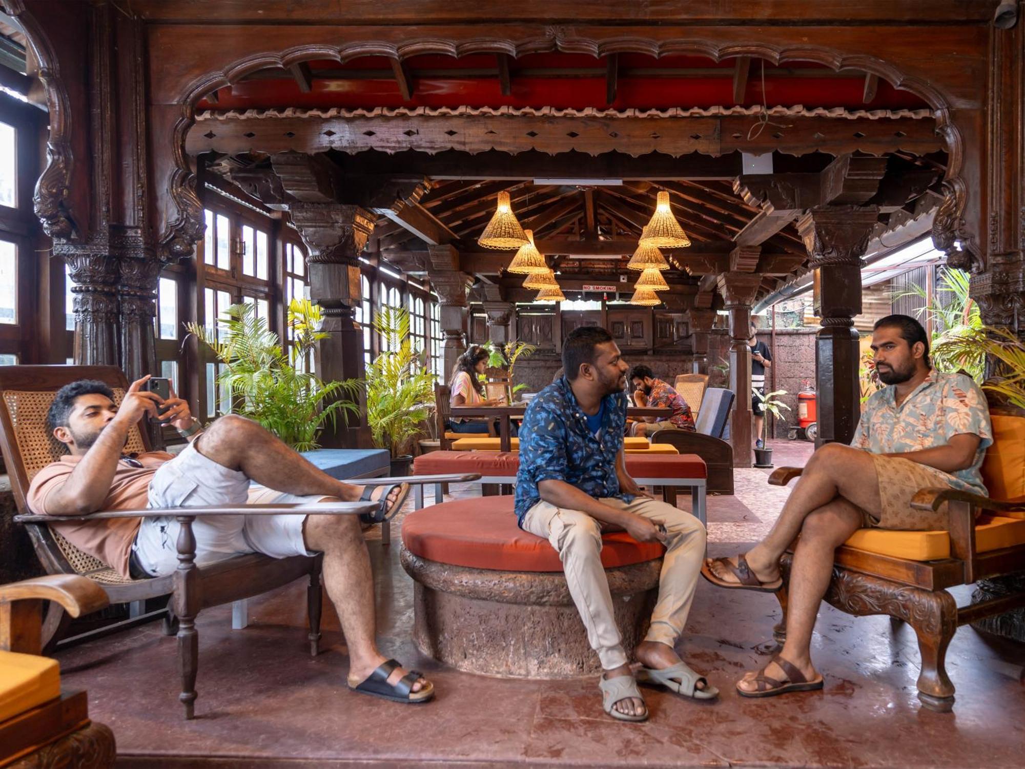 Madpackers Goa Anjuna - Bar Екстериор снимка