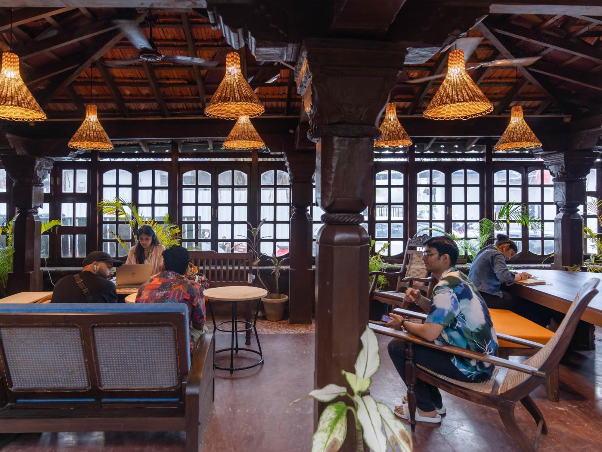 Madpackers Goa Anjuna - Bar Екстериор снимка