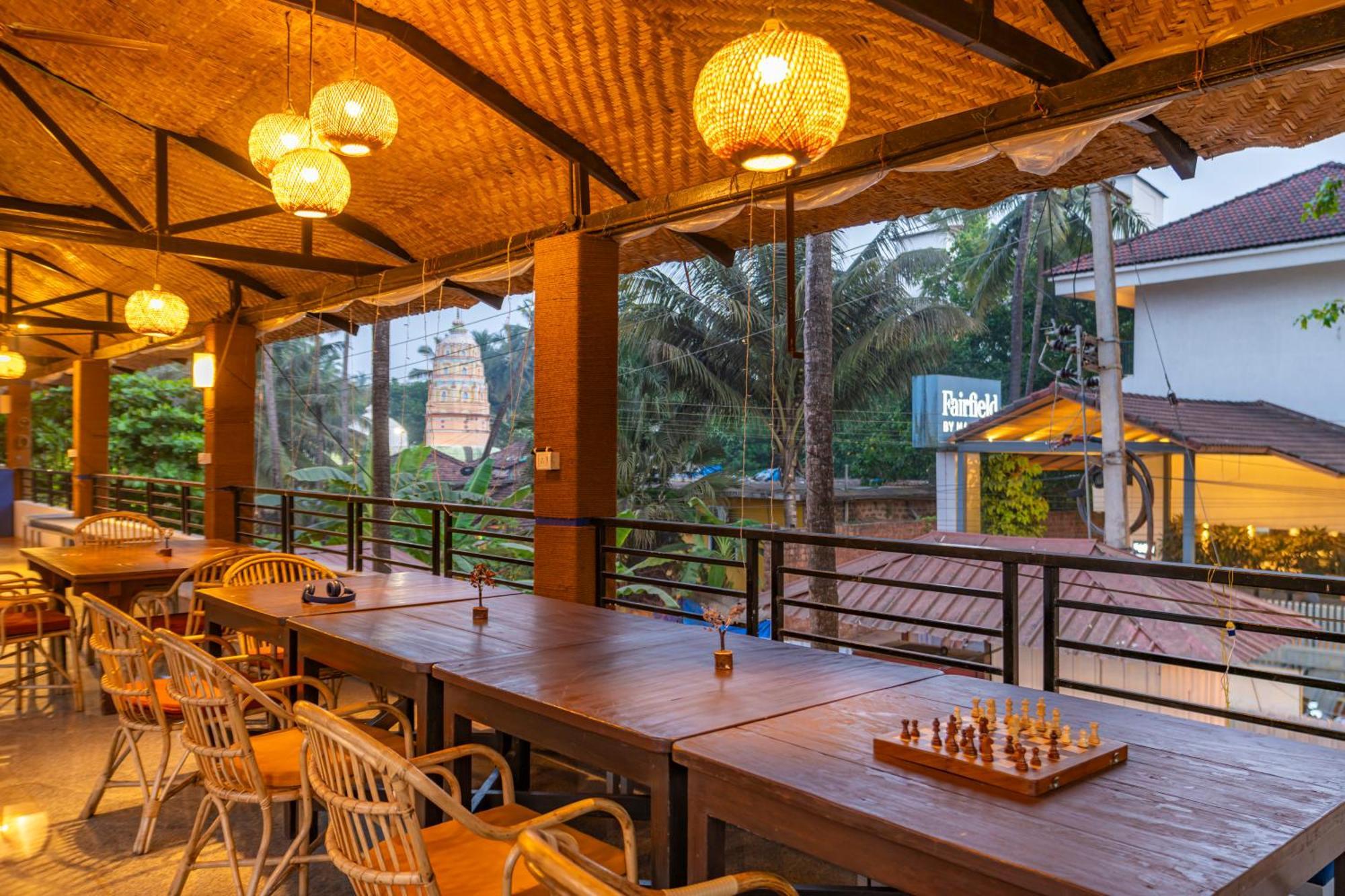 Madpackers Goa Anjuna - Bar Екстериор снимка