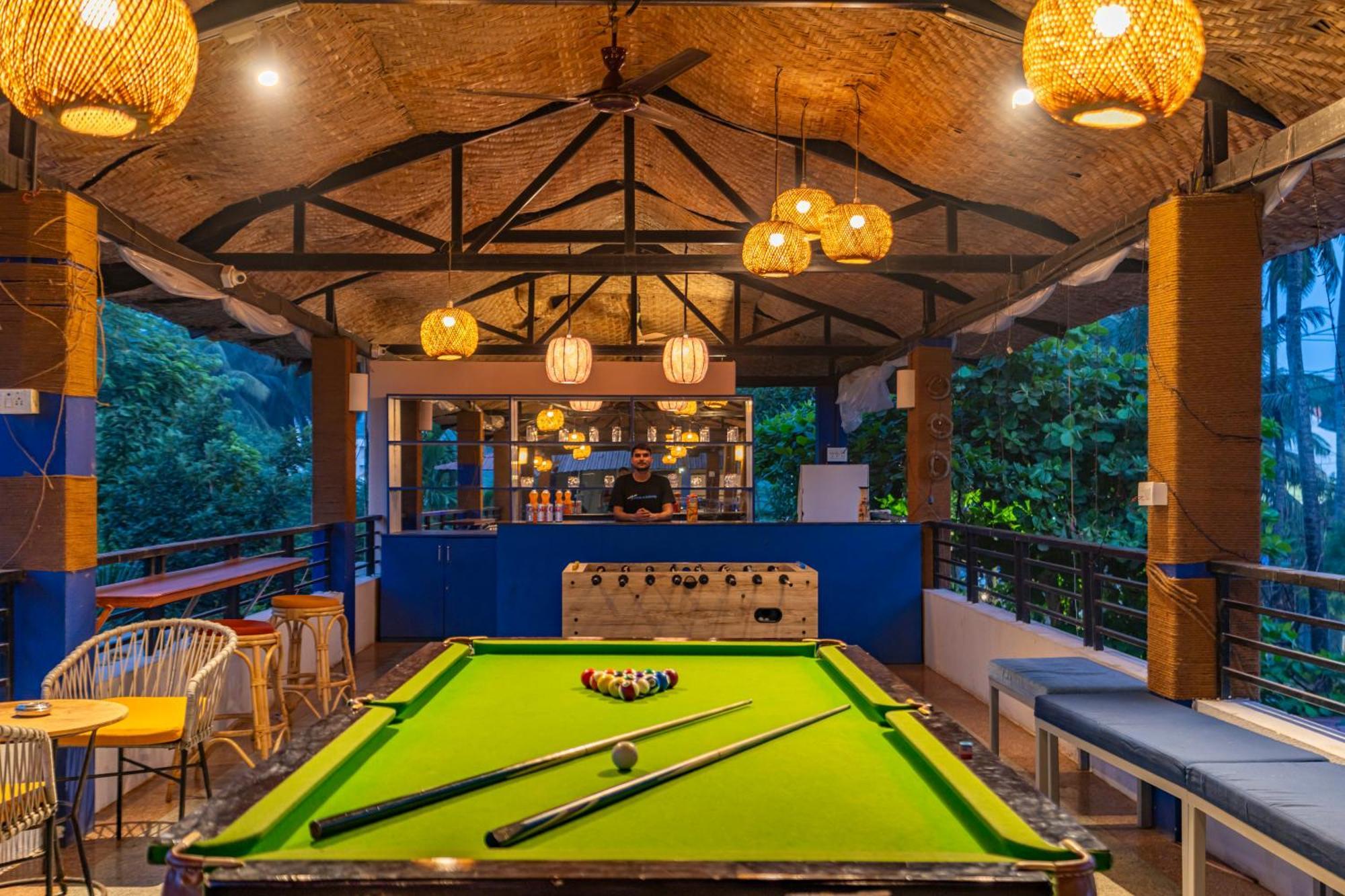 Madpackers Goa Anjuna - Bar Екстериор снимка